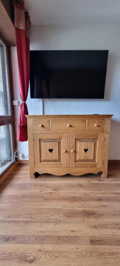 Auris Les Gentianes Station Alpe Huez Appartement Buitenkant foto