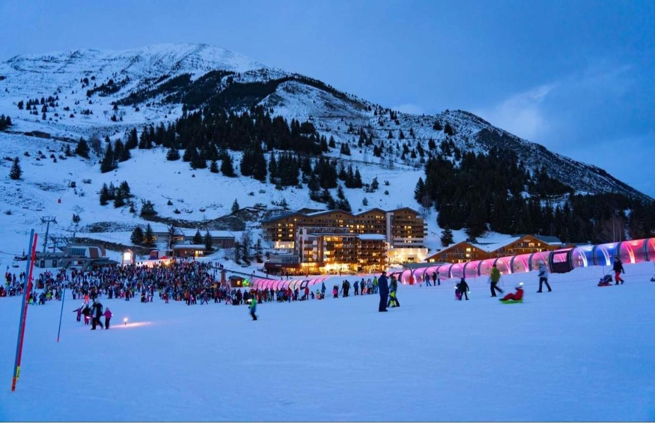 Auris Les Gentianes Station Alpe Huez Appartement Buitenkant foto